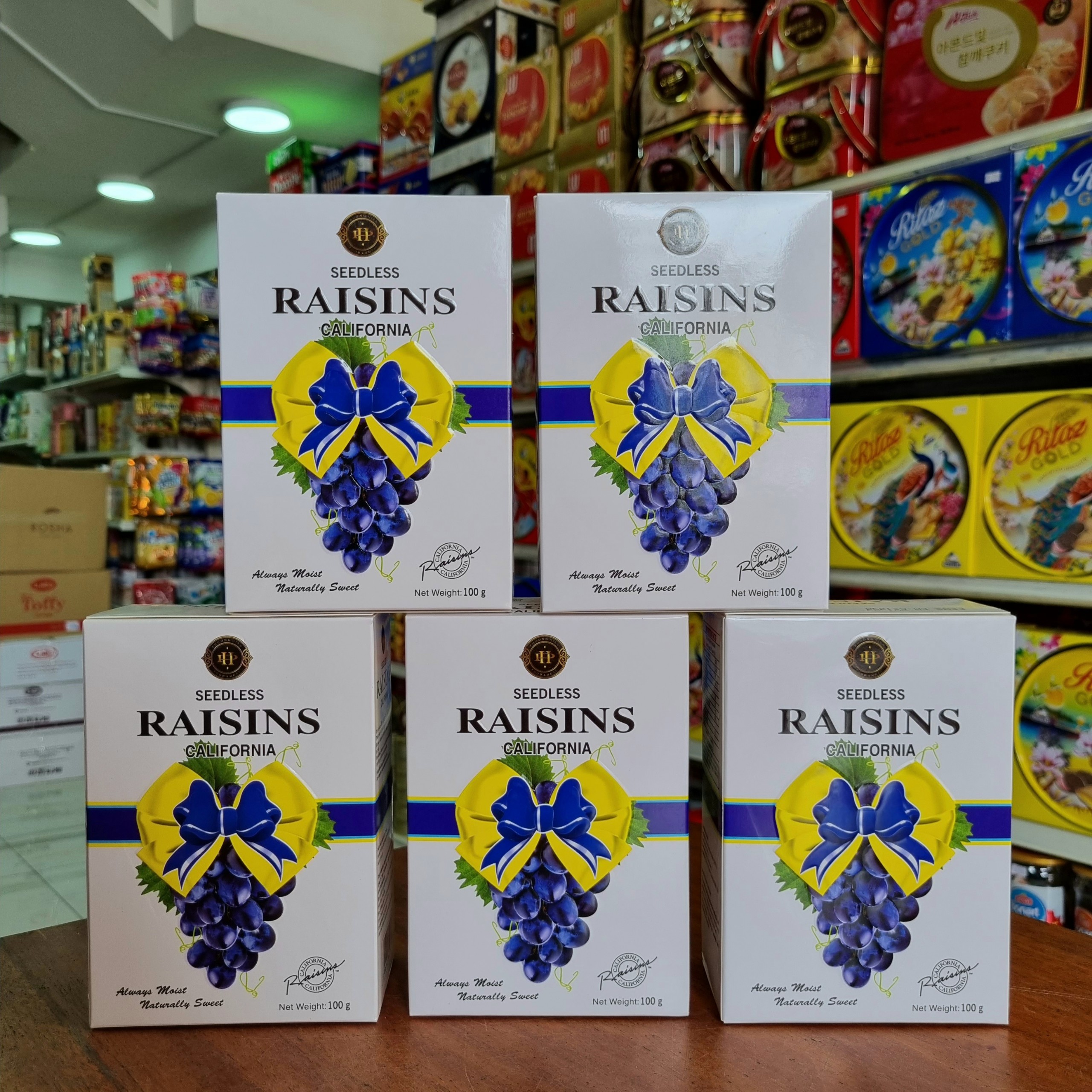 Nho khô đen Raisins Mỹ PH 100g Nơ (4)